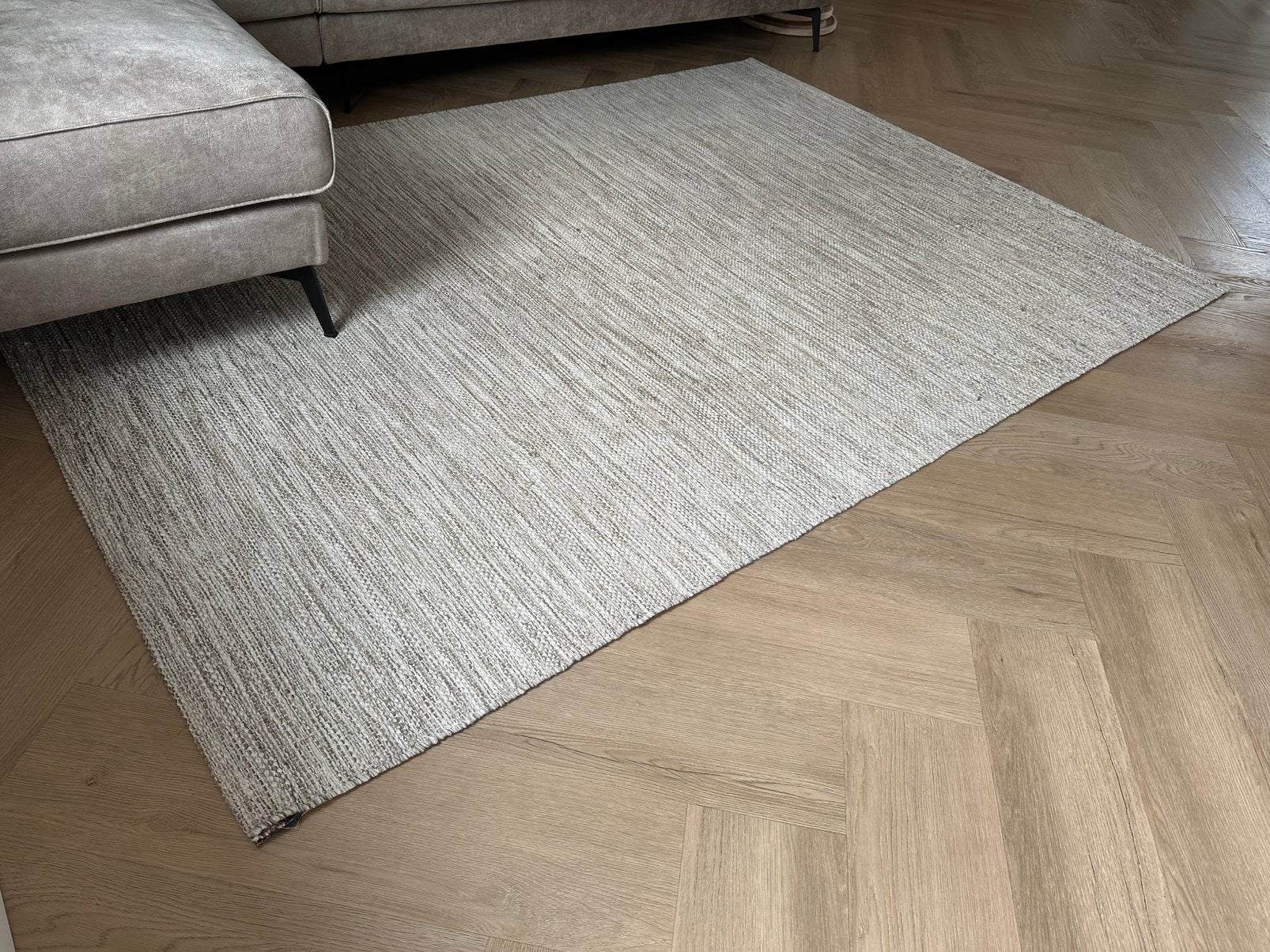 Vloerkleed 160x230 cm, Huis en Inrichting, Ophalen, Gebruikt, Beige, Tapijt