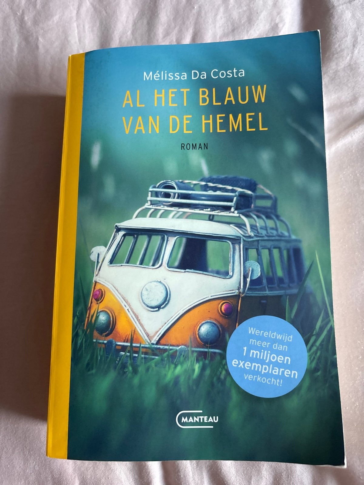 Al het blauw van de hemel - Mélissa Da Costa Roman, Boeken, Romans, Ophalen of Verzenden, Zo goed als nieuw, Europa overig