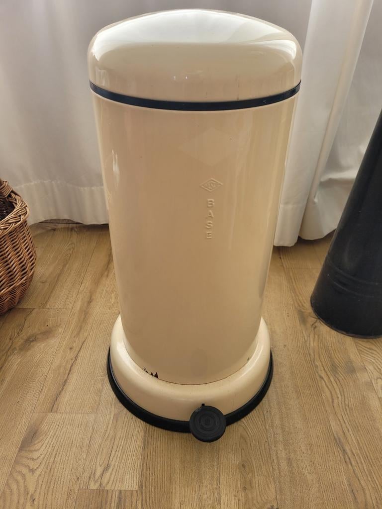Wesco vuilnisbak 60 cm hoog, beige, met kleine beschadiging, Ophalen