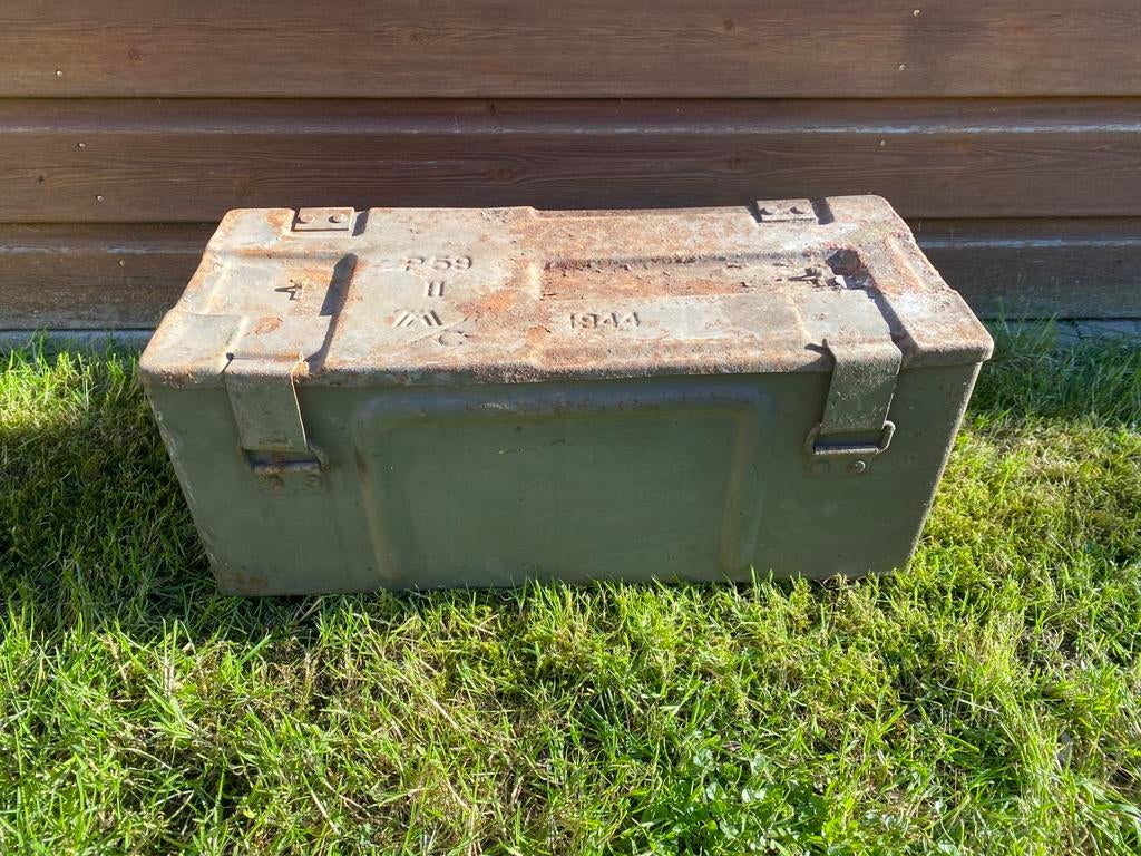 WW2 Engelse 25-pounder munitiekist uit 1944., Ophalen of Verzenden, Landmacht, Engeland, Kist of Geocache