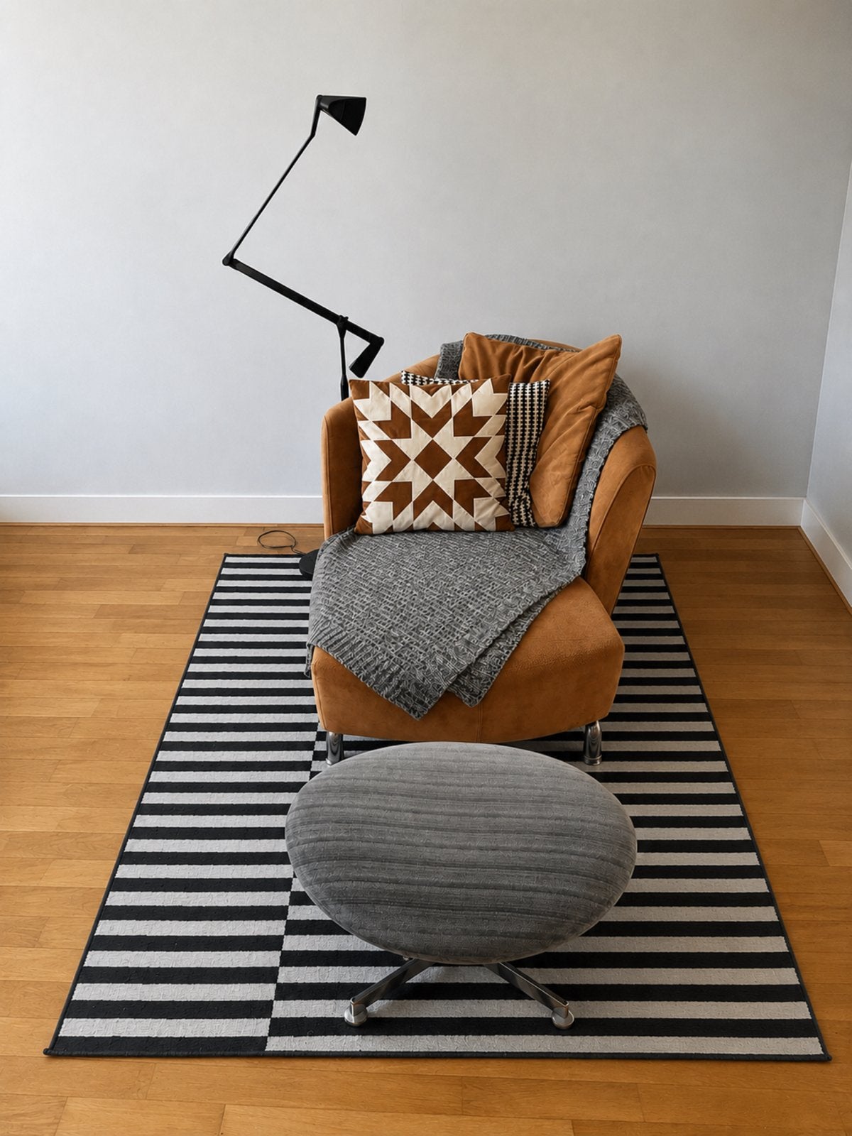 Leolux pupilla chaise longue + Mies Rohe voetenbankje, Ophalen, Gebruikt, Stof