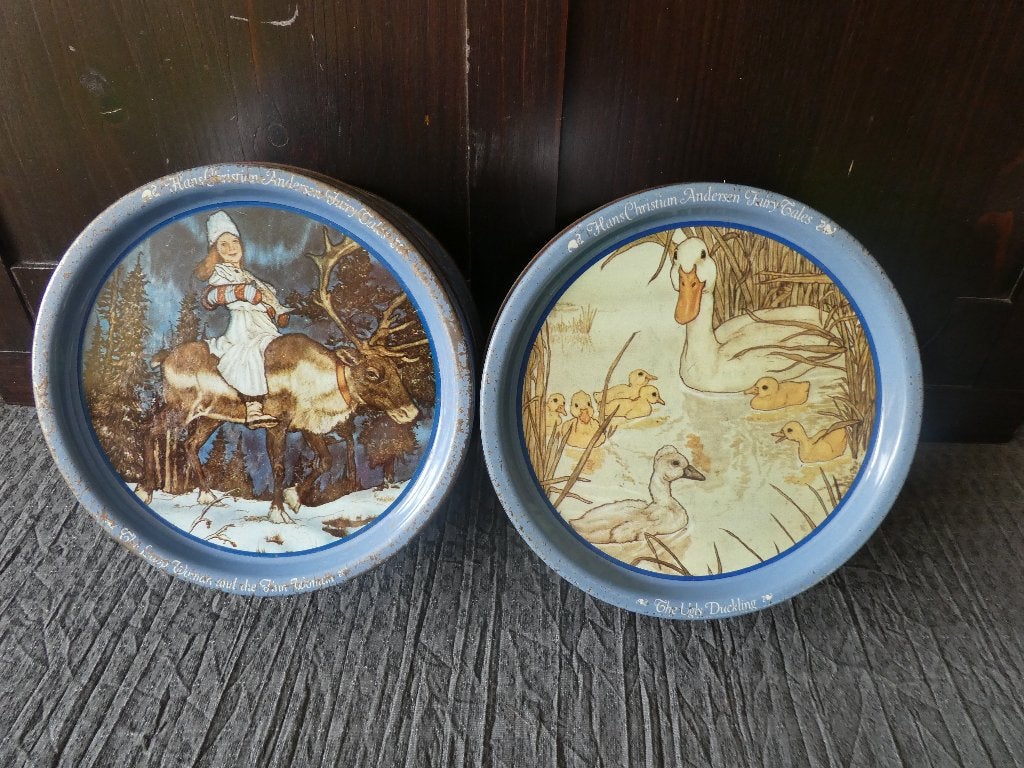 2 koektrommels Andersen sprookje lelijke eendje lapse vrouw, Verzamelen, Ophalen of Verzenden, Gebruikt, Koek(jes)