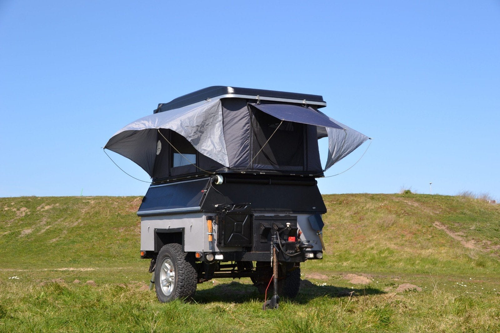 Compacte Off-Road Daktent Trailer met Keuken, Overige merken, Ophalen of Verzenden, Aanwezig, Grijs