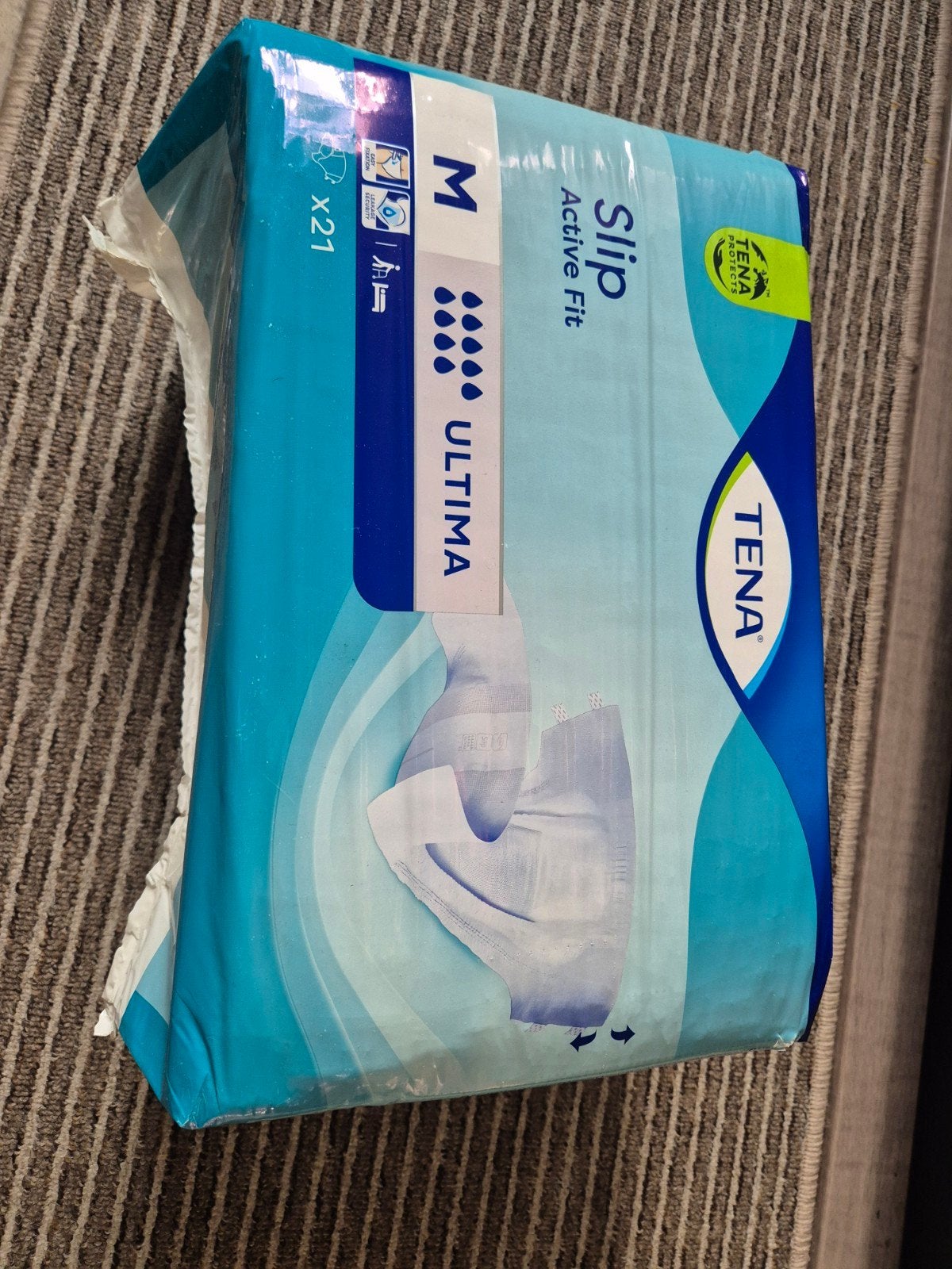 tena ultima slip maat m, Diversen, Ophalen, Nieuw