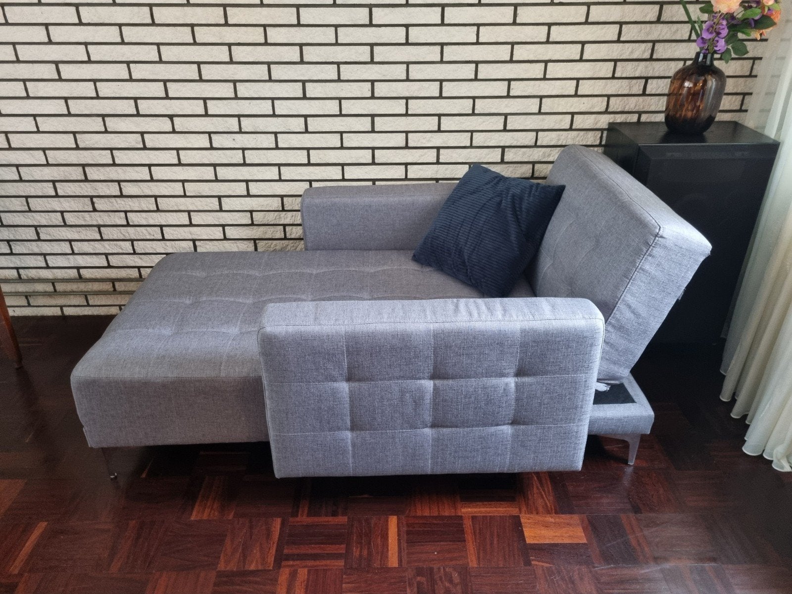 Nieuwe sofa bank

 zitgelegenheid als een dagbed met zijn v, Ophalen, Nieuw, Stof