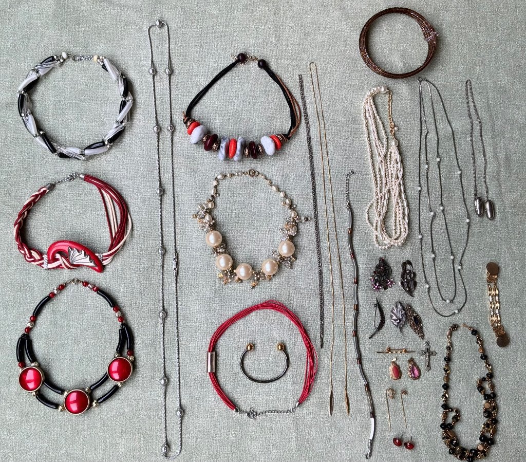 Sieraden jaren 80. Broches. Kettingen. Swarowski. Spelden, Ophalen of Verzenden, Gebruikt, Overige kleuren, Overige materialen