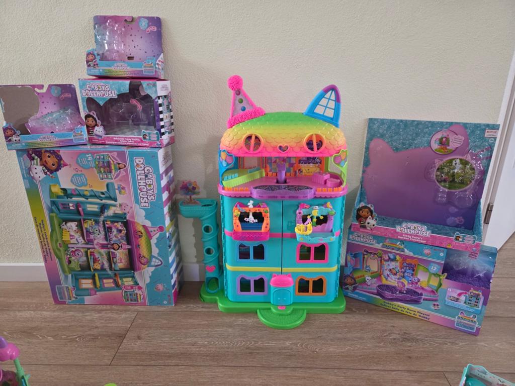 Dreamworks Gabby's Dollhouse en accessoires, Ophalen of Verzenden, Zo goed als nieuw, Toebehoren