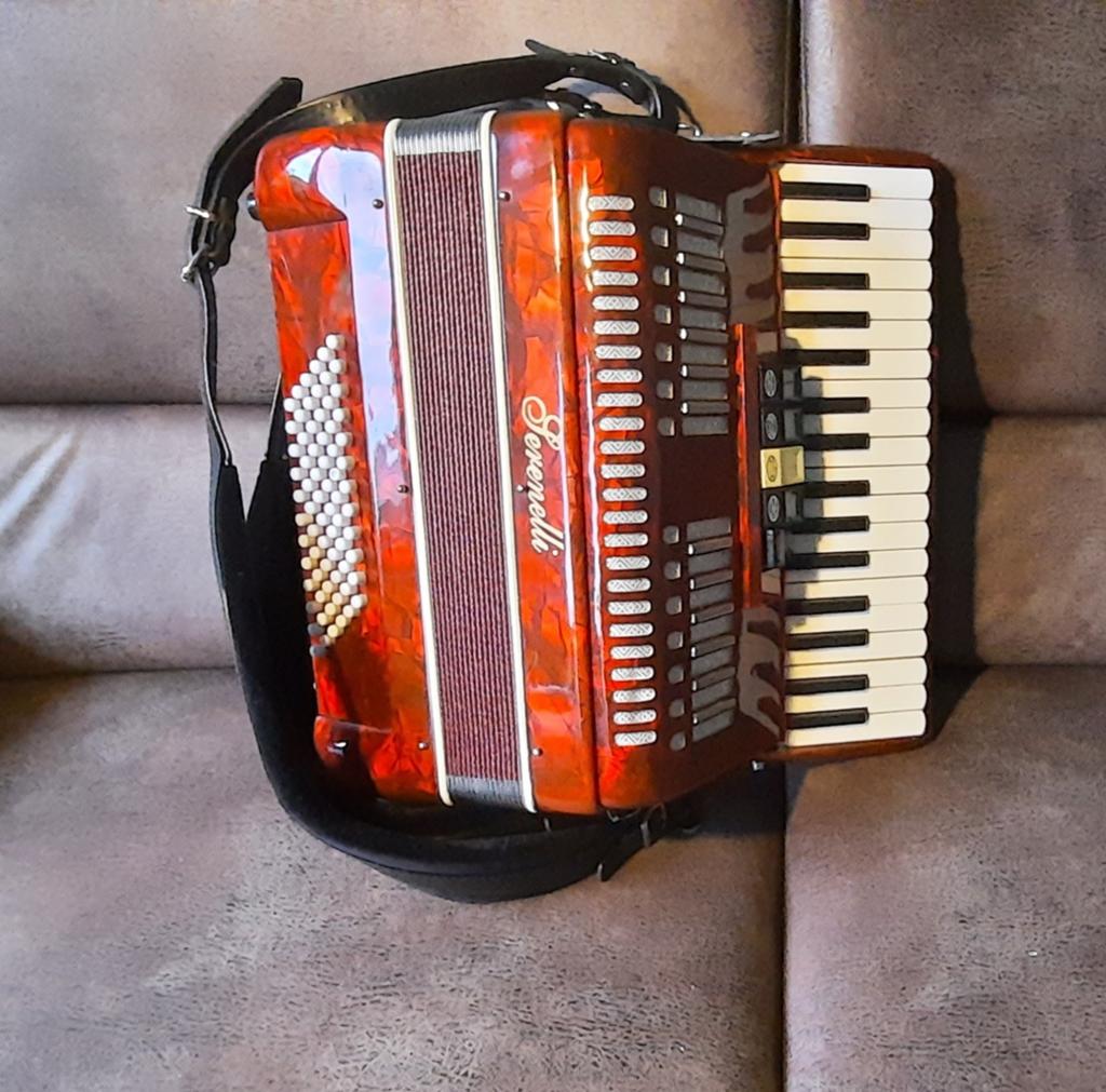 Serenelli, Ophalen, Gebruikt, 72-bas, Overige merken