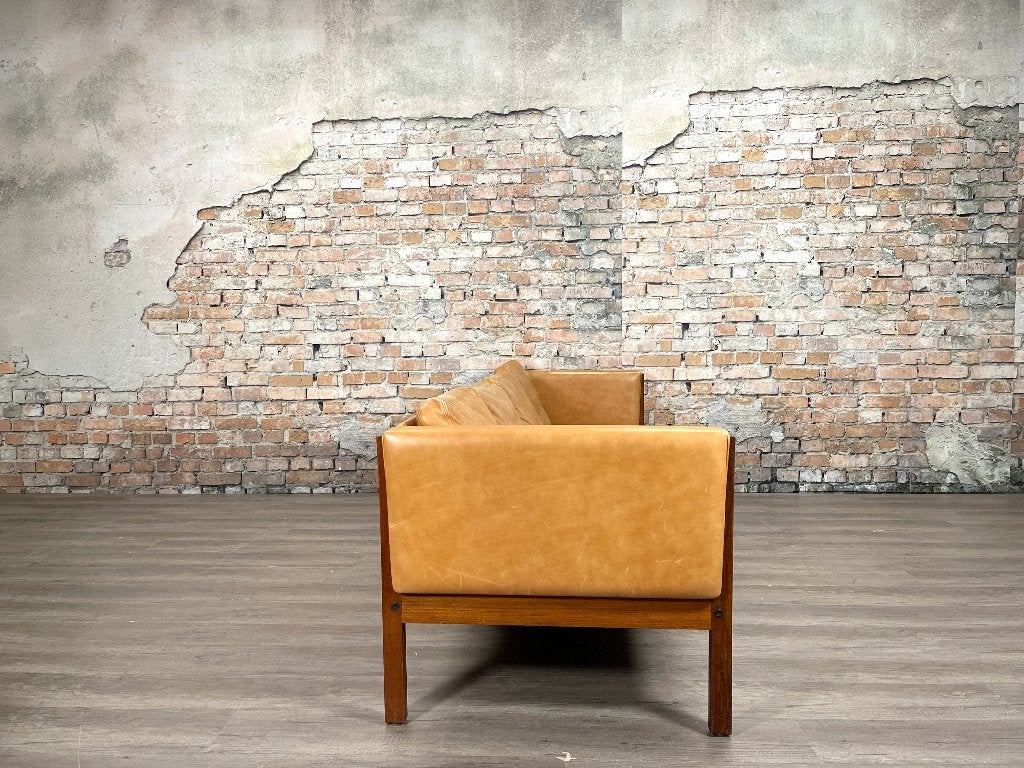 Hans J. Wegner voor AP Stolen “AP63/4 Sofa” bij TheReSales, Ophalen, Design, 75 tot 100 cm, Zo goed als nieuw