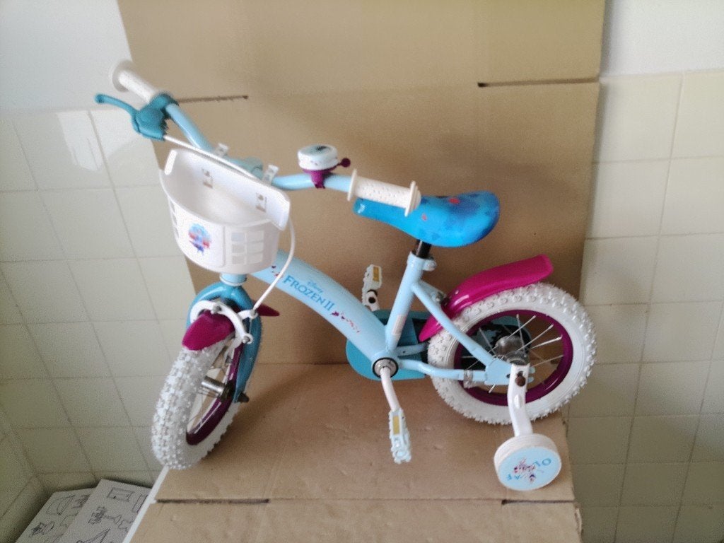 Disney Frozen II kinderfiets meisjes 12 inch met zijwieltjes, Overige merken, Terugtraprem, Zijwieltjes, Gebruikt