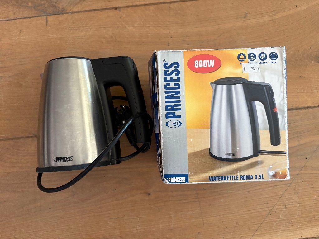 Princess waterkoker 800W – 0,5L – gebruikt, Minder dan 1 liter, Ophalen of Verzenden, Gebruikt