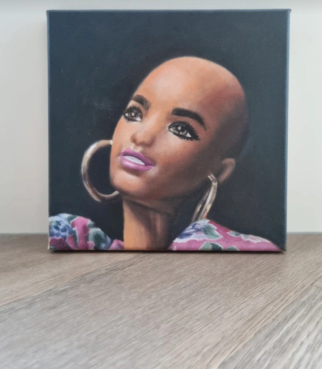 Olieverf Schilderij: Kale Barbie op Canvas (25x25 cm), Ophalen of Verzenden