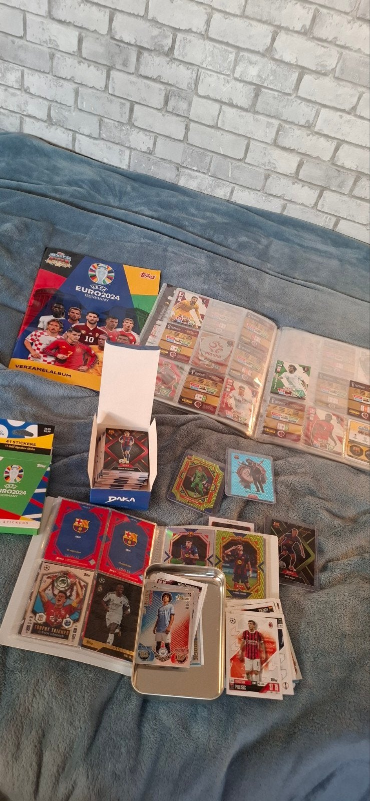 Voetbal panini en topps kaarten, Hobby en Vrije tijd, Verzamelkaartspellen | Yu-gi-Oh!, Ophalen of Verzenden, Zo goed als nieuw