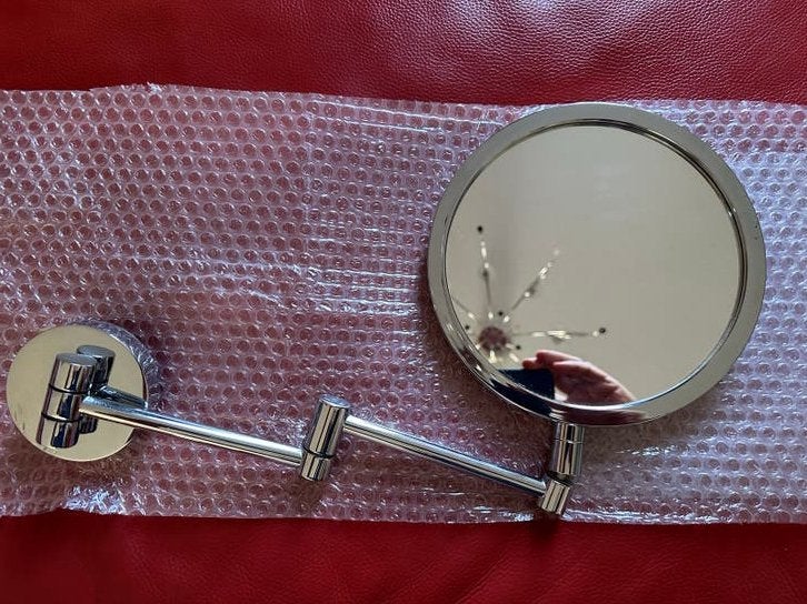 Vergrotende make-up spiegel met zwenkarm, Minder dan 50 cm, Rond, Ophalen of Verzenden, Zo goed als nieuw