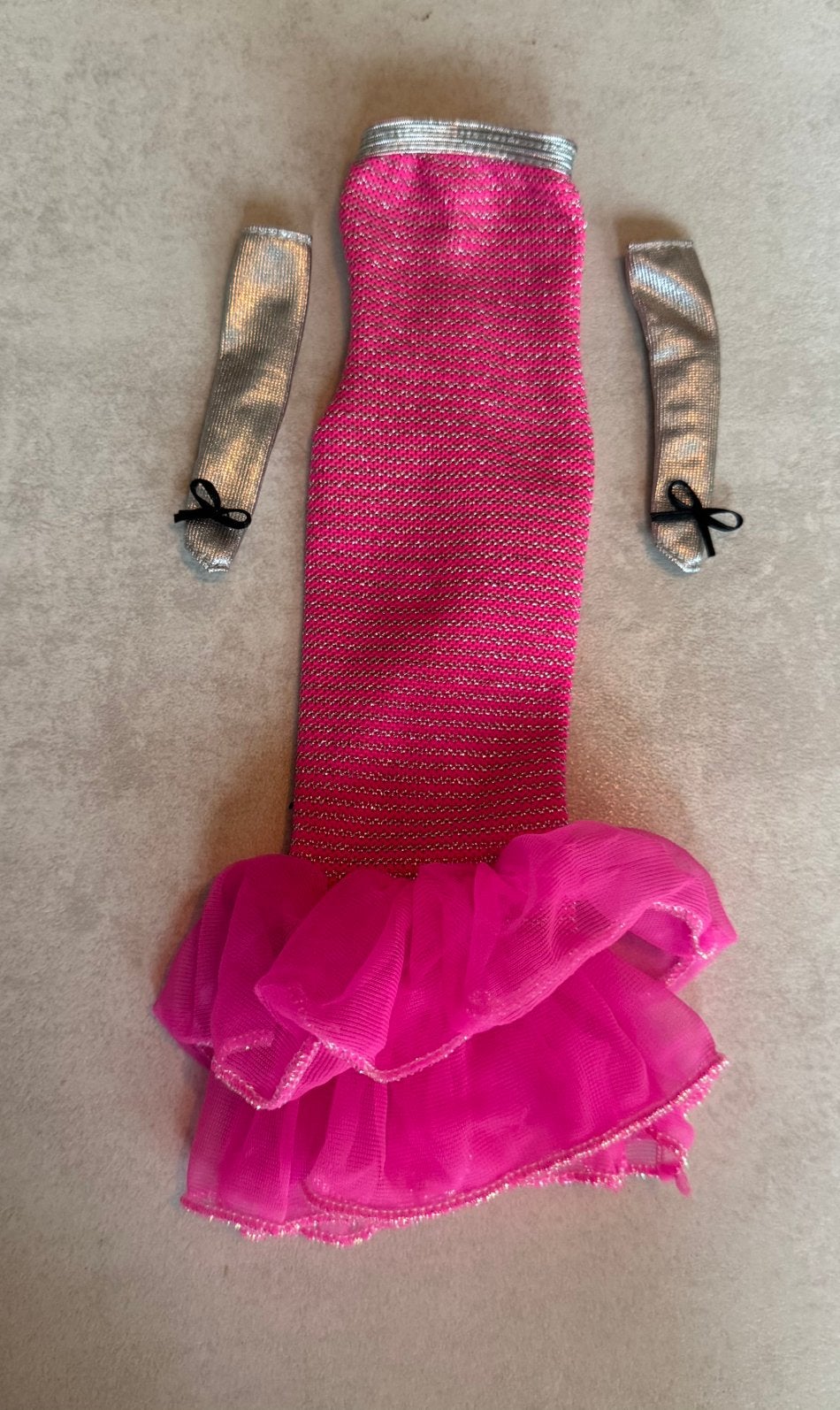 Barbie diner date setje jaren 90, Verzamelen, Poppen, Ophalen of Verzenden, Gebruikt, Kleertjes