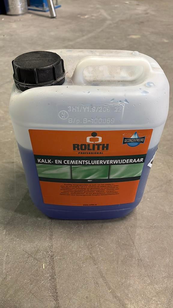 Kalk- en cementsluierverwijderaar, Ophalen, Schoonmaakmiddel