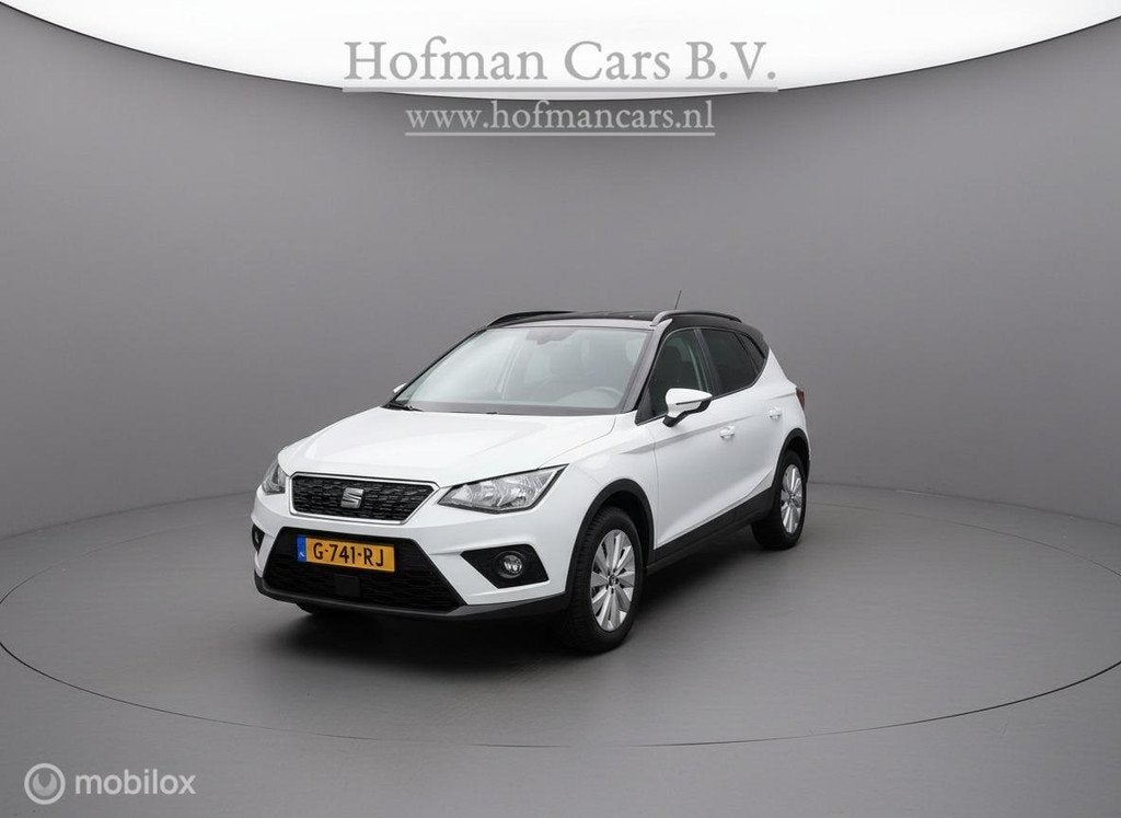 SEAT Arona 1.6 TDI DSG Style Business Intense | Automaat | 6, Auto's, Parkeersensor, Gebruikt, Wit, Origineel Nederlands