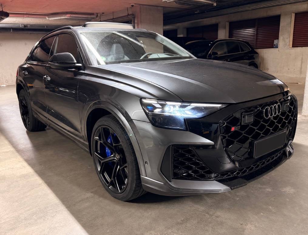 Audi RSQ8 4.0TFSI 641PK Performance Massage Pano Ceramic BTW, Auto's, Dealer onderhouden, Leder, Bedrijf, Vierwielaandrijving