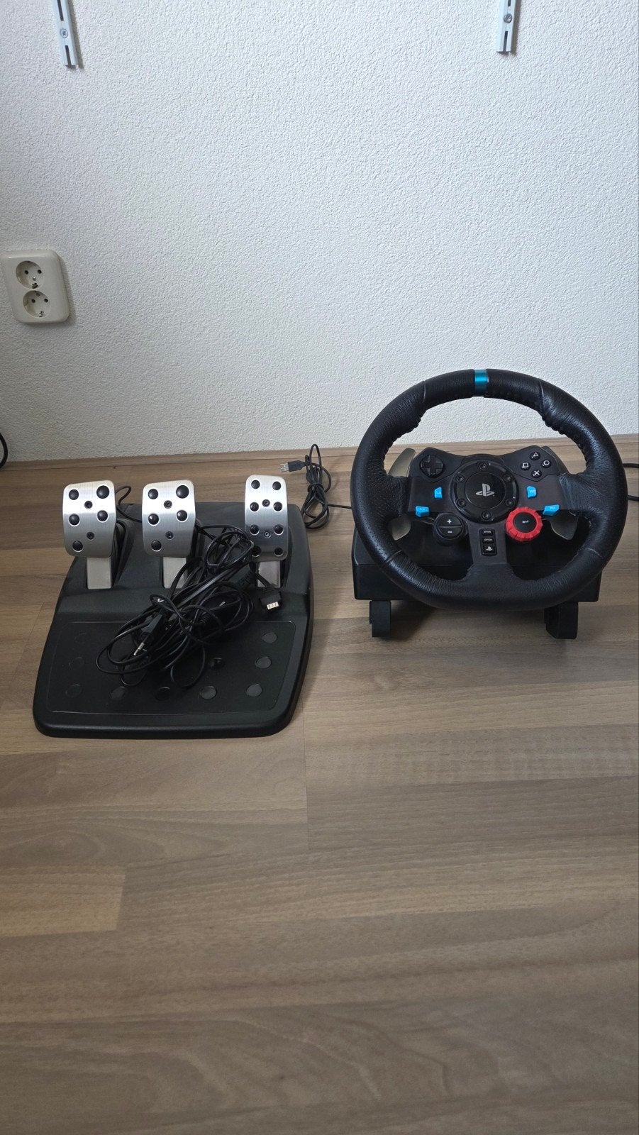 Logitech G29 Driving Force Racing Wheel + Pedalen, Ophalen, Overige merken, Gebruikt