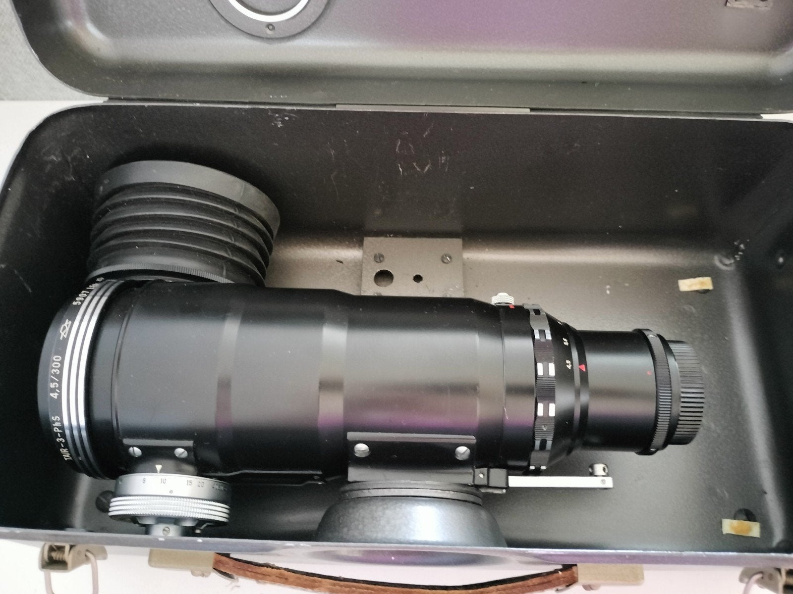 Tair-3-PhS 4.5/300 Telelens M42 met koffer en accessoires, Lensdoppen, Zo goed als nieuw, Overige merken, M42