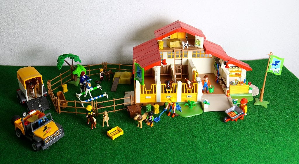 Playmobil Manege en Paardentrailer, Ophalen of Verzenden, Zo goed als nieuw, Complete set