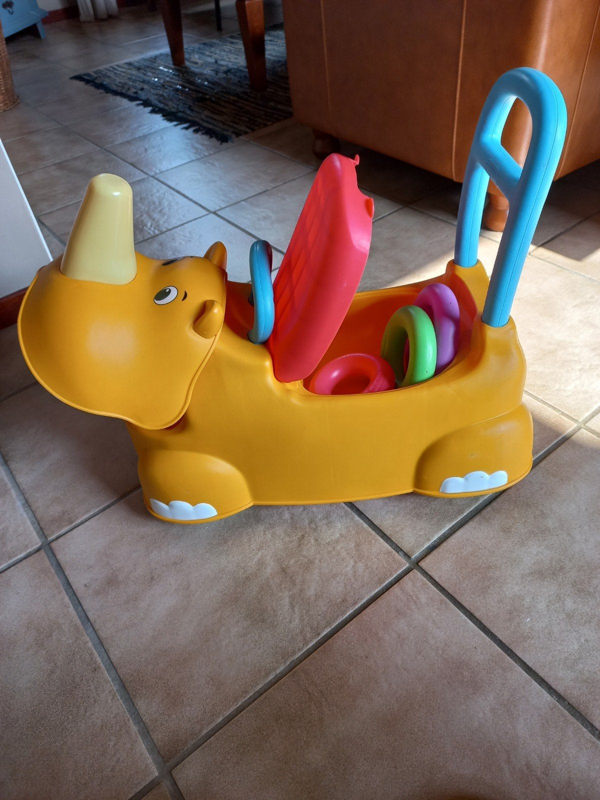 neushoorn loopauto, Ophalen, Gebruikt