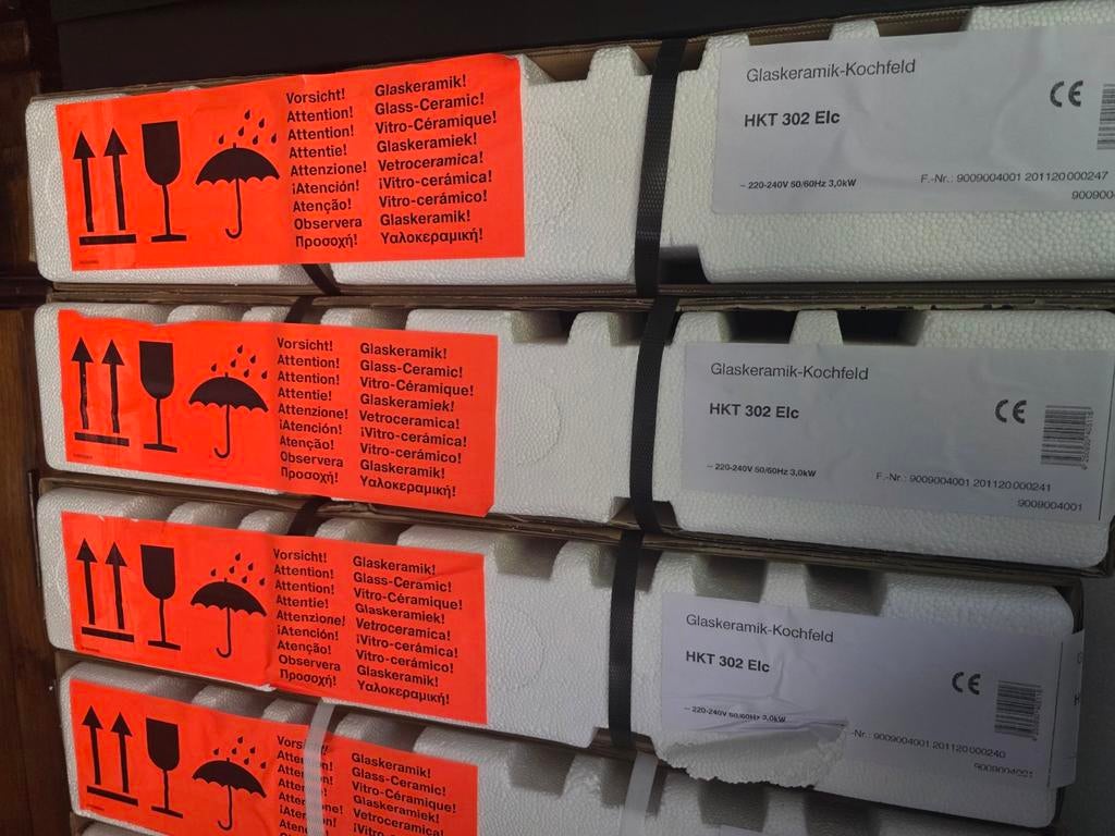 Nieuwe Glaskeramische Kookplaat HKT 302 Elc - Elektrisch, Ophalen, Nieuw, 3 kookzones of minder, Inbouw