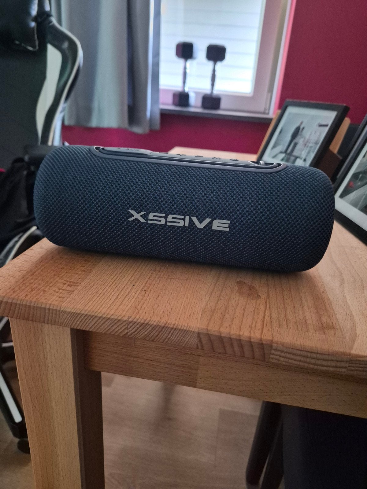 XSSIVE Draagbare Bluetooth Speaker, Audio, Tv en Foto, Luidsprekers, Zo goed als nieuw, Minder dan 60 watt, Front, Rear of Stereo speakers