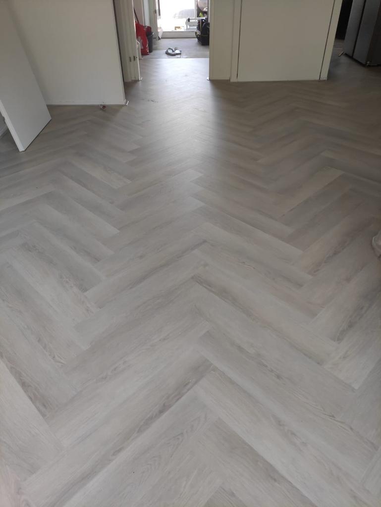 Laminaat leggen/verf/behang, Ophalen of Verzenden, Zo goed als nieuw, 75 m² of meer, Laminaat