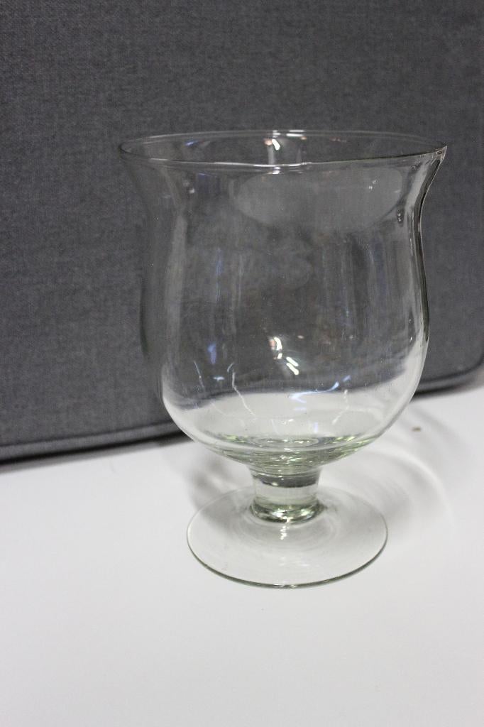 Groot glas op voet, Ophalen of Verzenden, Gebruikt, Glas
