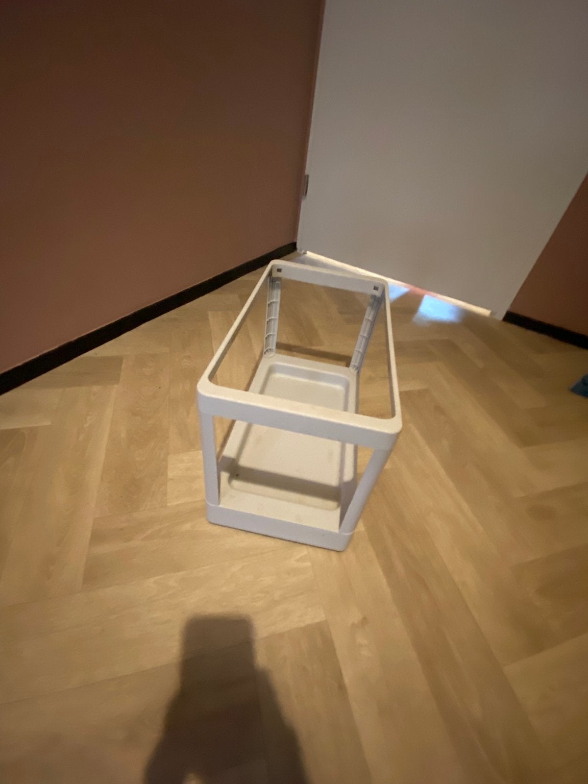 Hallbar Ikea rek, 40 liter of meer, Ophalen, Zo goed als nieuw, Kunststof