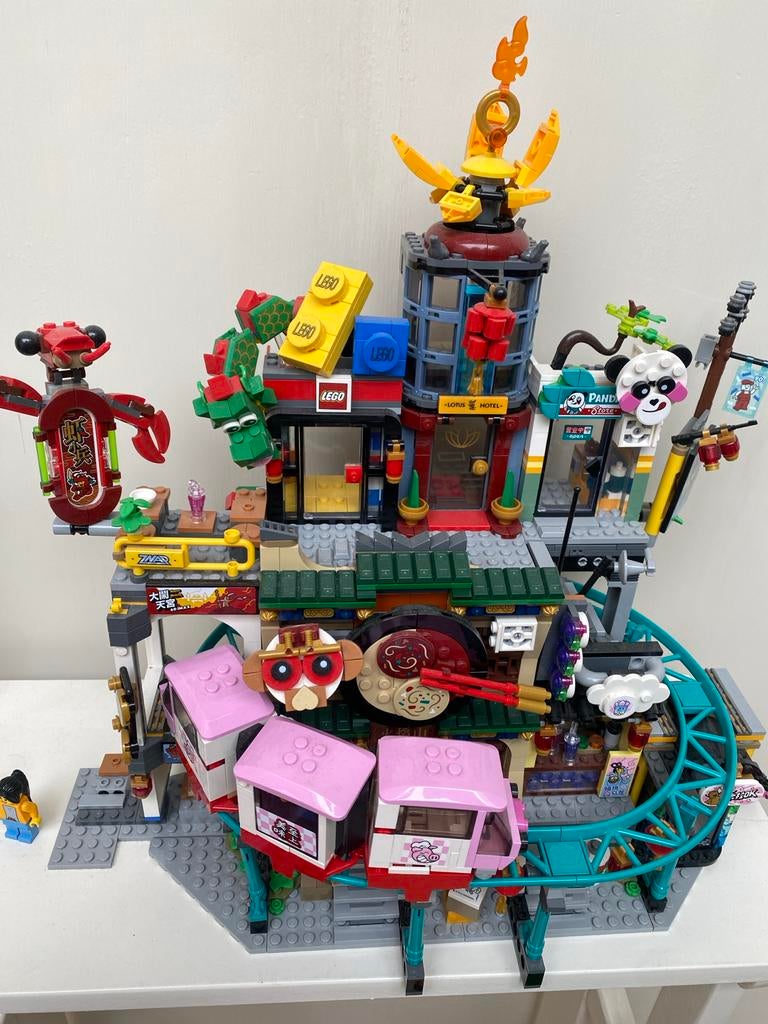 Lego Monkie Kid 80036: De Stad van Lantaarns, Inclusief minifiguren, Overige thema's, Lego, Ophalen of Verzenden