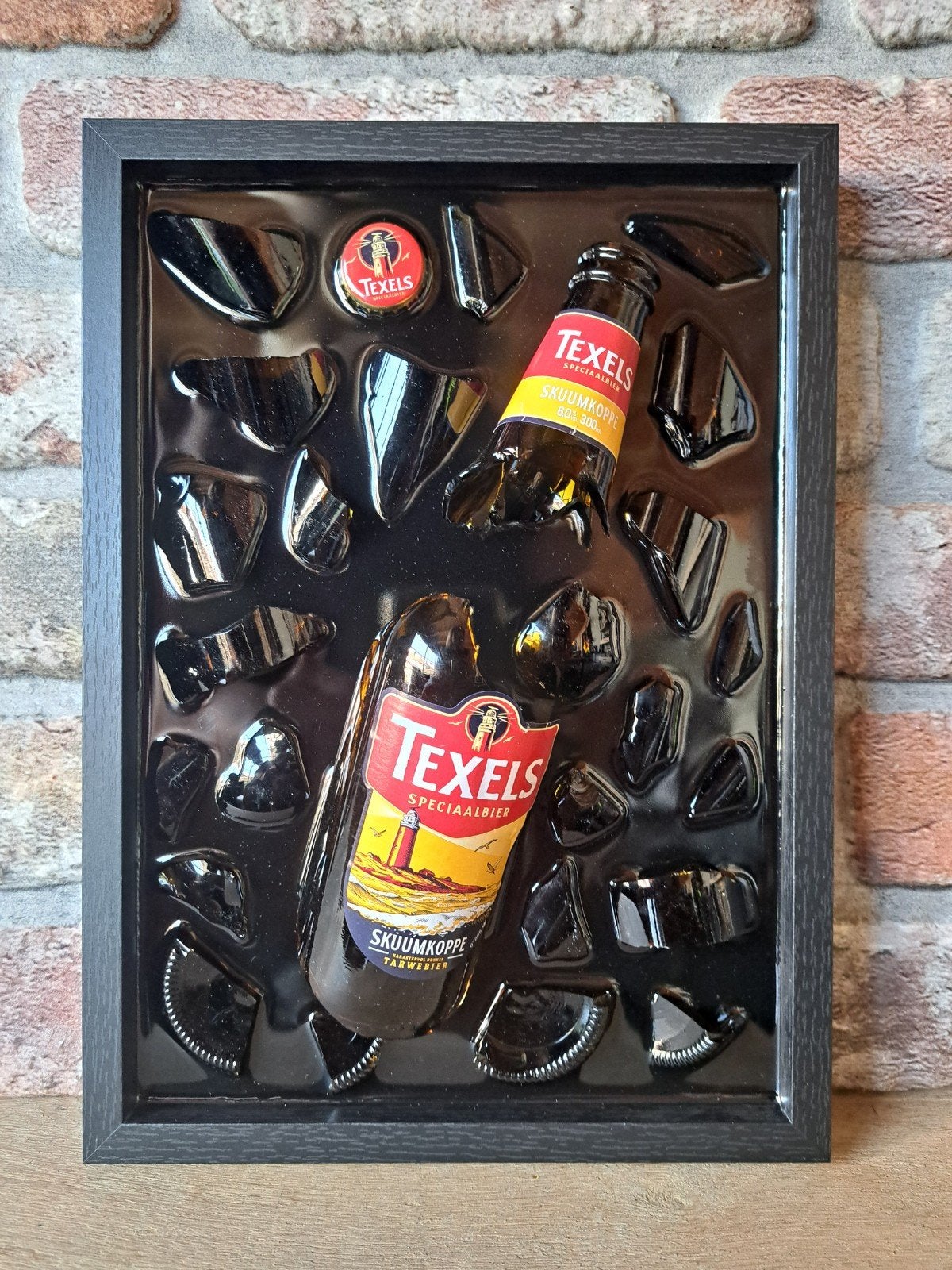 Texels skuumkoppe flesje verwerkt in een lijst 23x33 Epoxy, Ophalen of Verzenden