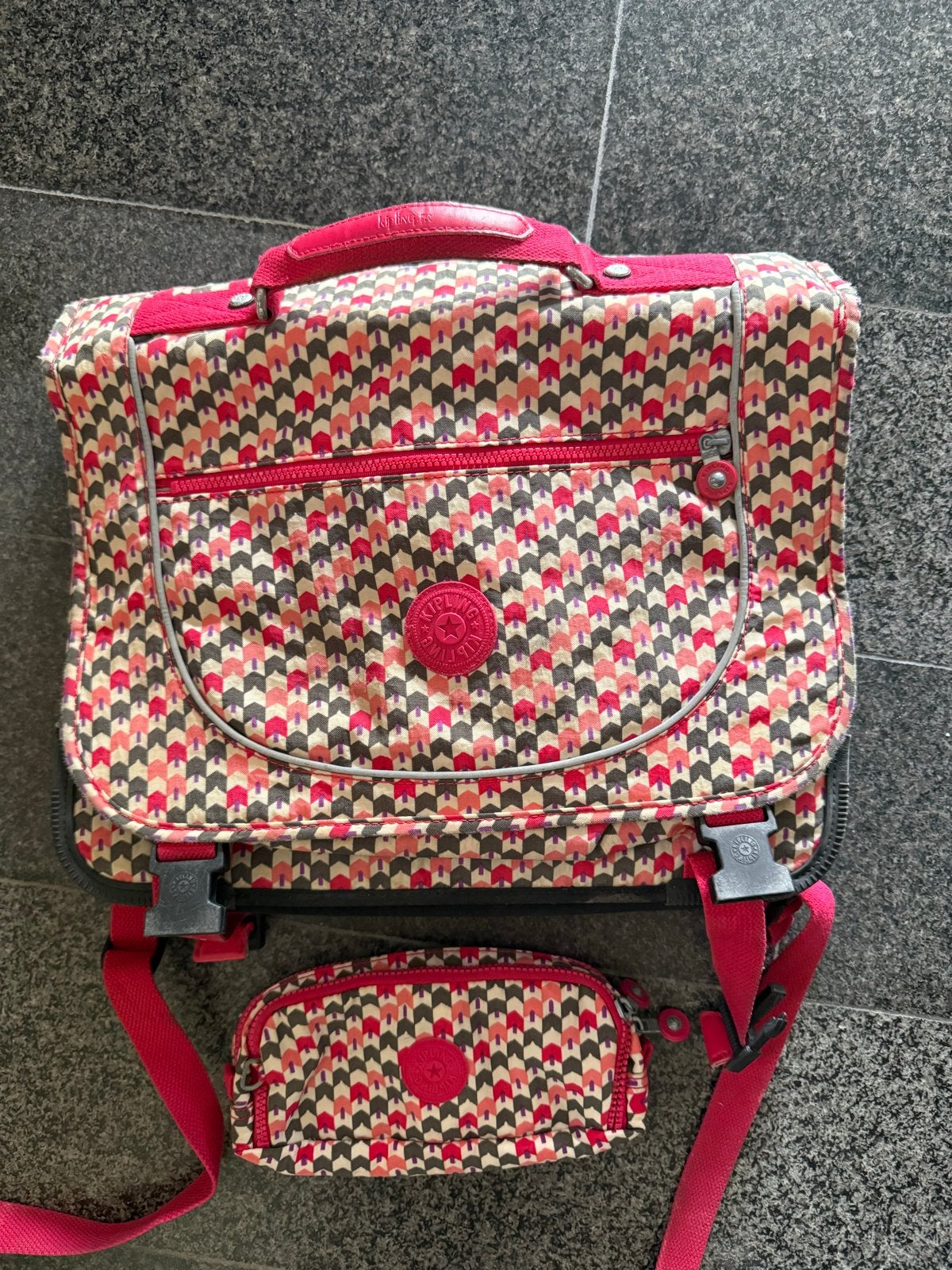 Kipling Boekentas met bijpassend etui, Sieraden, Tassen en Uiterlijk, Tassen | Schooltassen, Overige kleuren, Aktetas of Boekentas