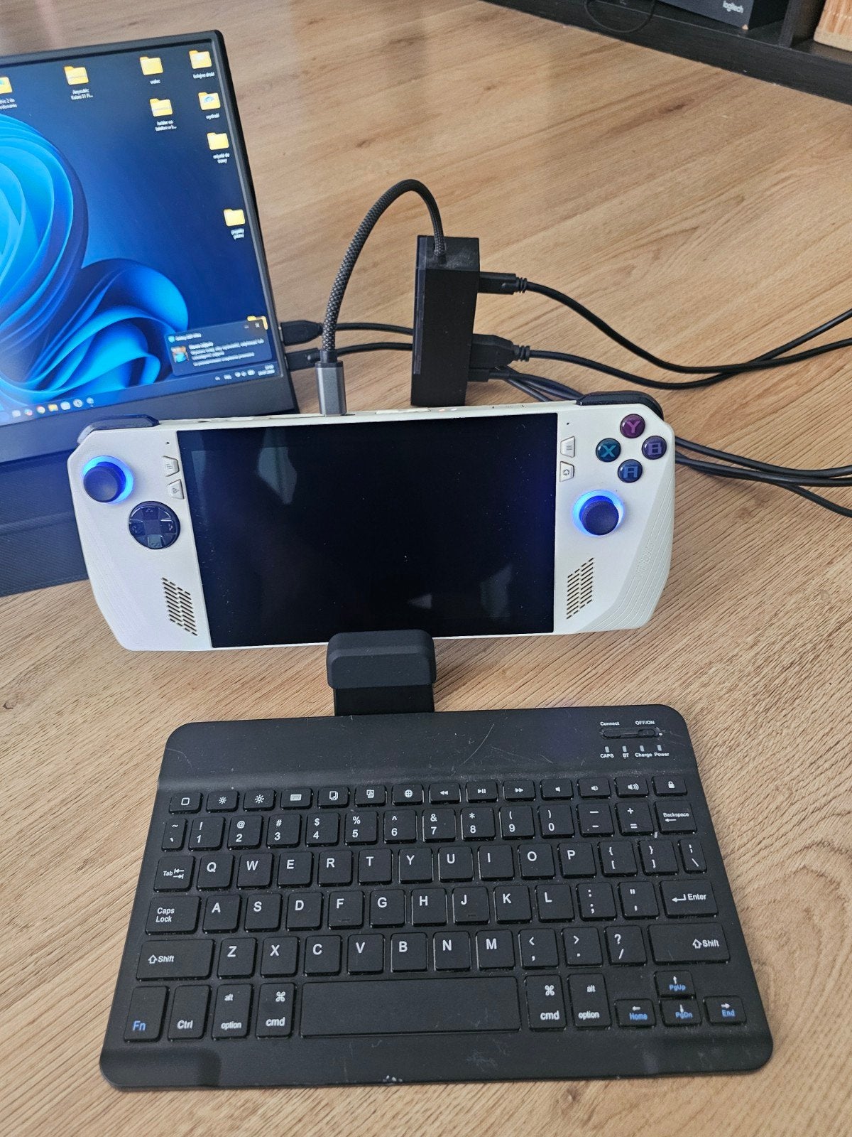 Asus Rog ally z1 met dockstation en scherm, Ophalen, Gebruikt, Switch, Overige controllers