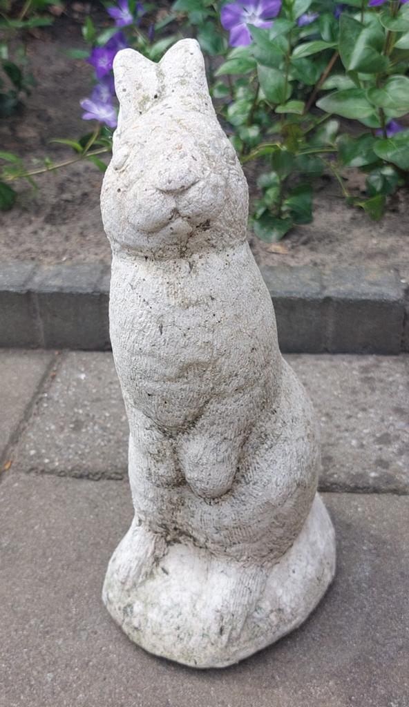 Betonnen Tuinbeeld Konijn/Haas, Ophalen, Gebruikt, Beton, Dierenbeeld
