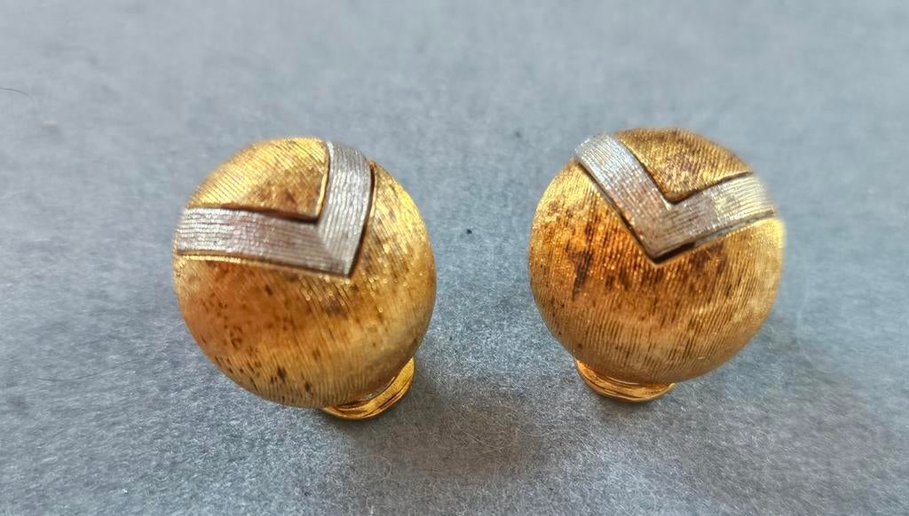 Antieke Vergulde Oorclips / Manchetknoopjes 1 cm, Ophalen of Verzenden, Gebruikt, Overige materialen, Verguld