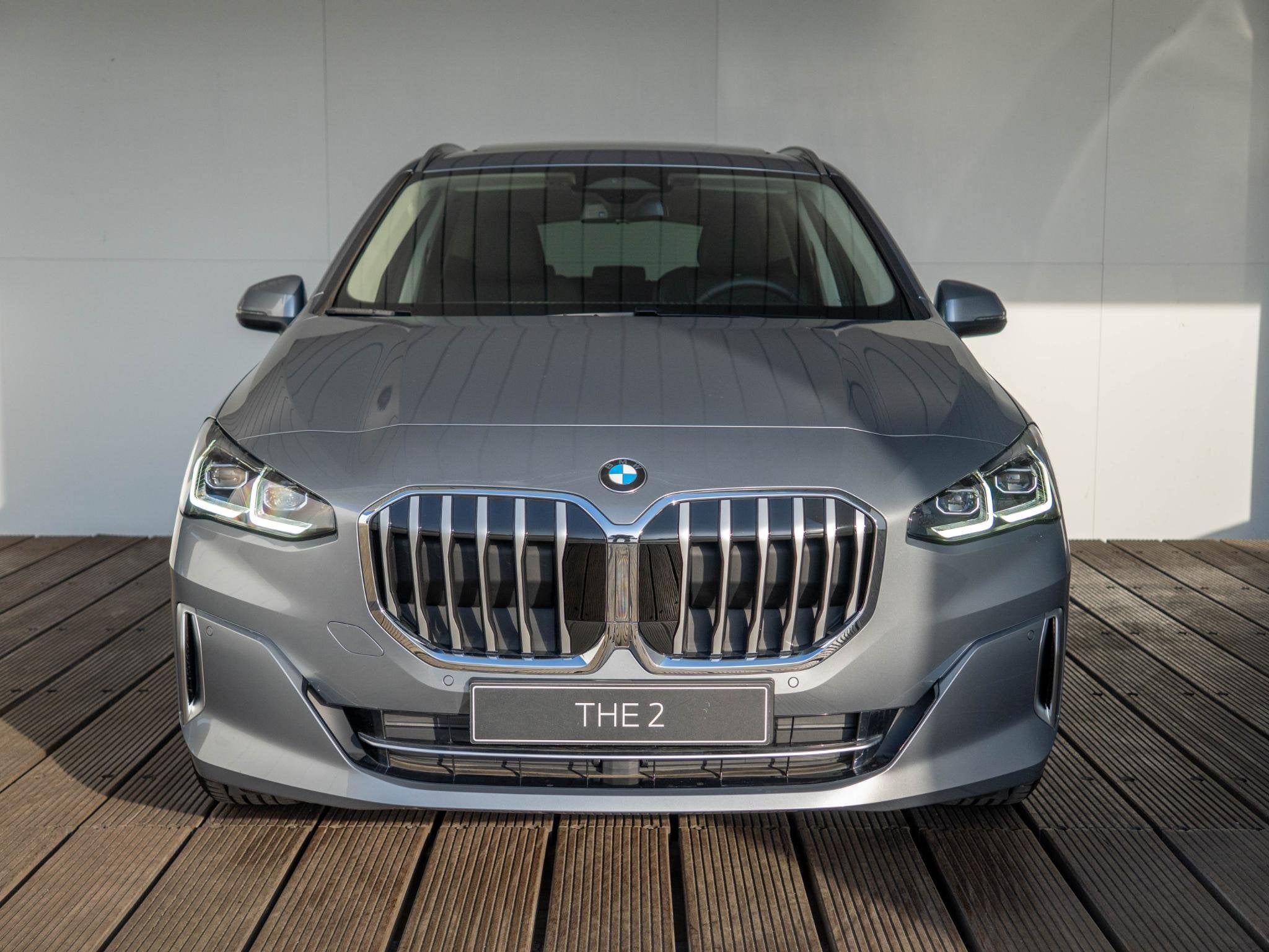 BMW 2 Serie Active Tourer 220i Luxury Line | Equipment Packa, Stof, Bedrijf, Nieuw, 3 cilinders