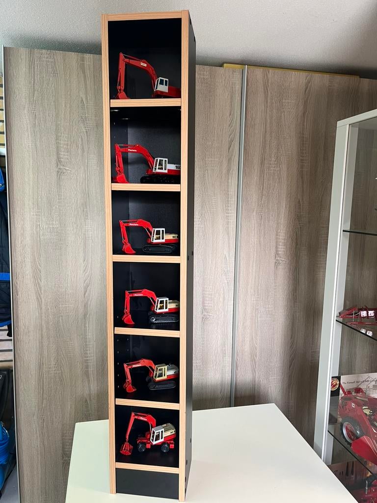 Mooi kastje geschikt voor diverse dingen . Miniaturen evt., Huis en Inrichting, Kasten | Overige, Ophalen, Gebruikt