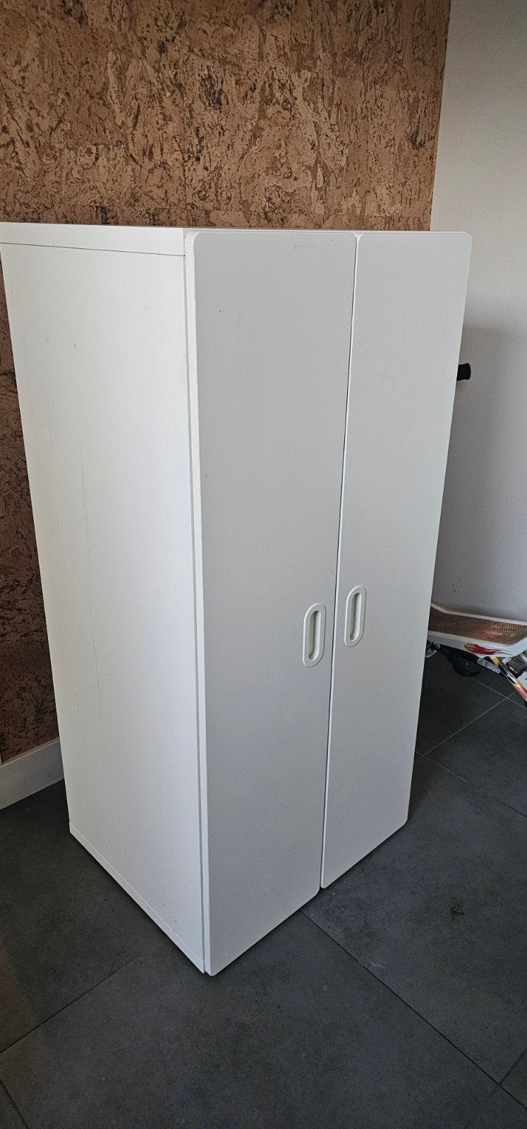 IKEA witte kast met planken, Ophalen, Kunststof, Modern, functioneel, 100 tot 150 cm