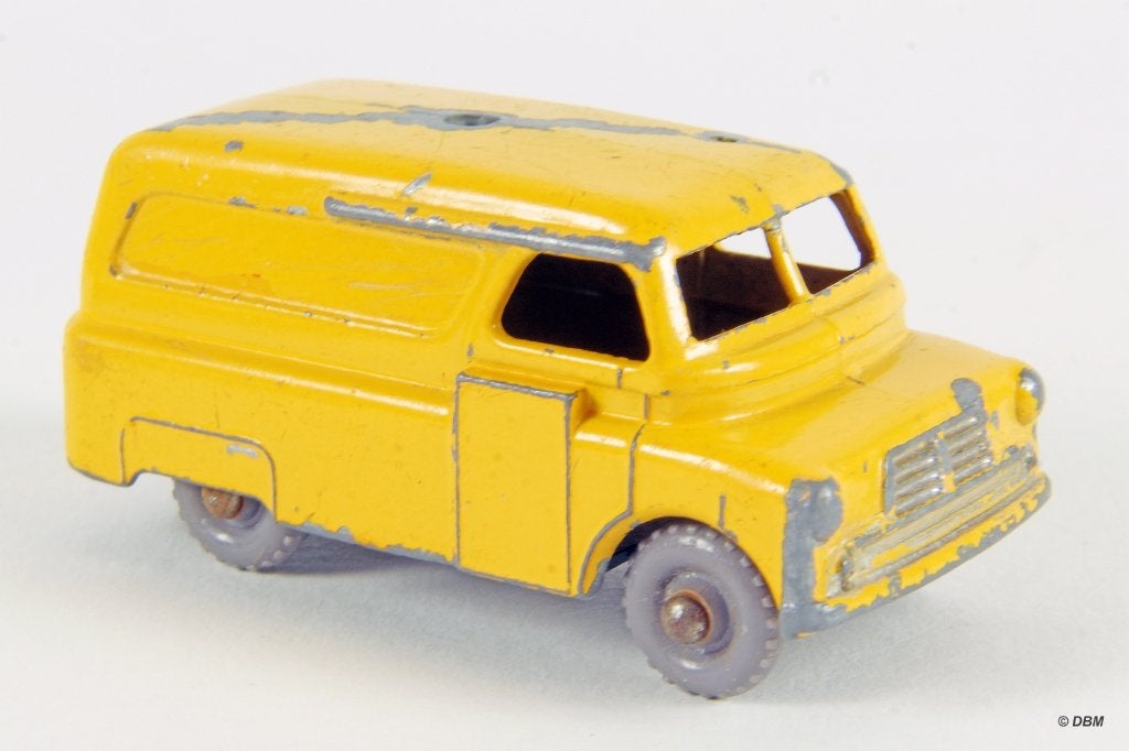Bedford Evening News Van van Lesney Matchbox No.42 (3), Ophalen of Verzenden, Gebruikt, Bus of Vrachtwagen