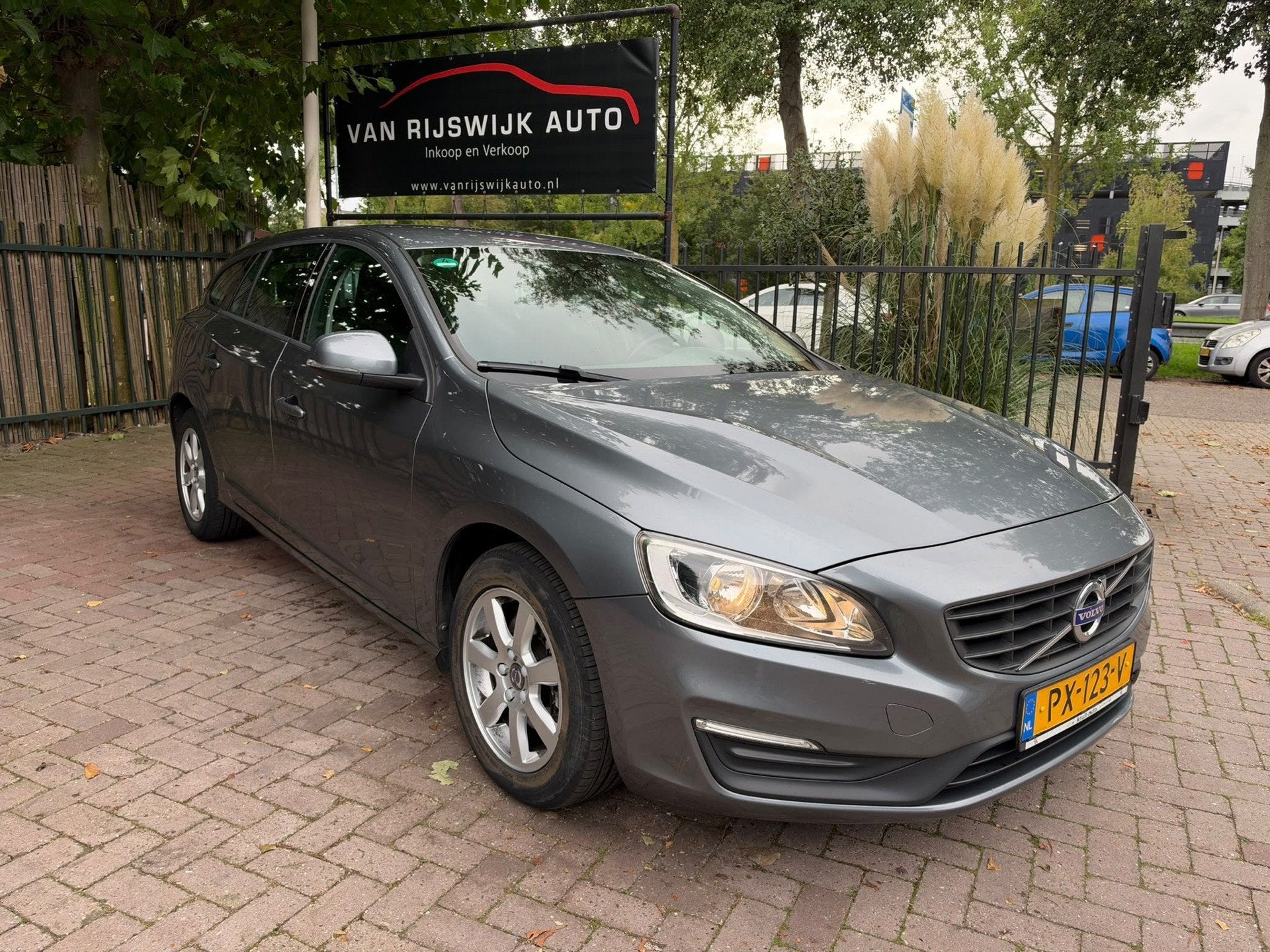 Volvo V60 2.0 D2 Polar Clima Nav Dealer Ond Ex Bpm, Auto's, Gebruikt, Euro 6, 4 cilinders, 1969 cc