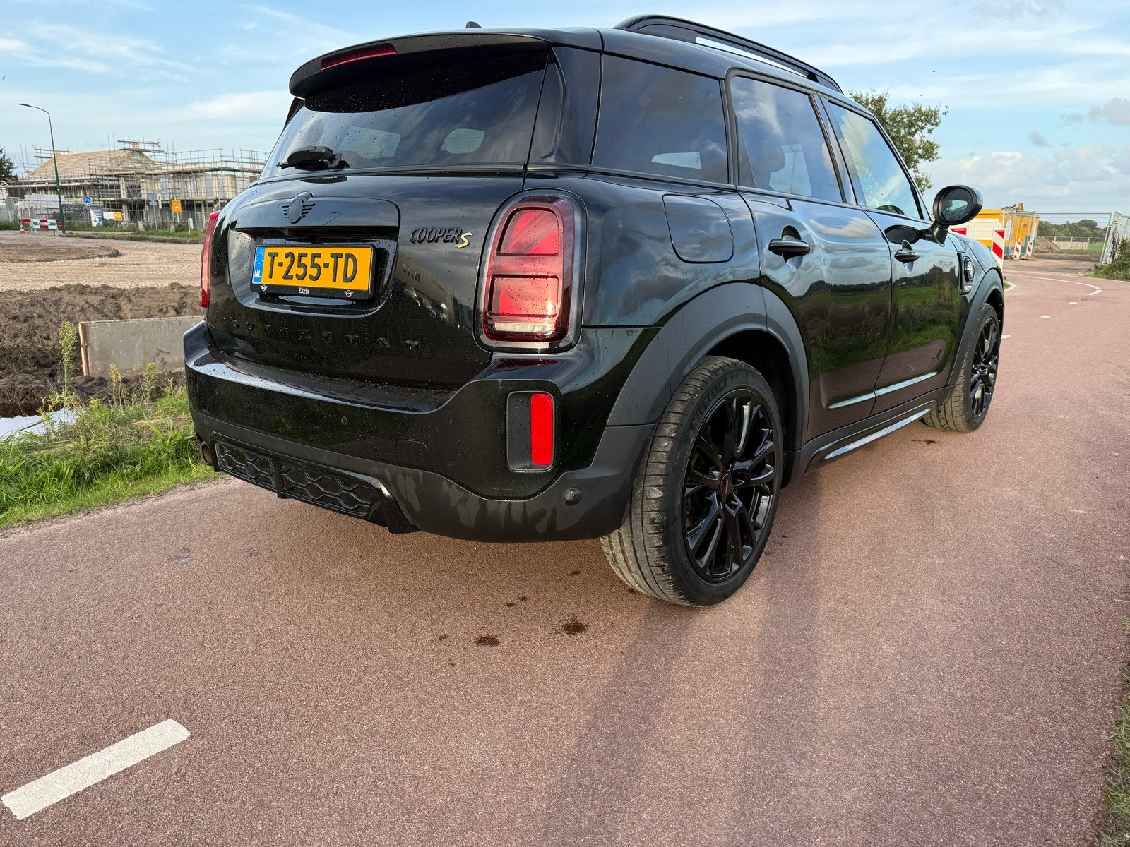 Foto 4 van Mini Countryman cooper SE JCW All4 Aut. 2022