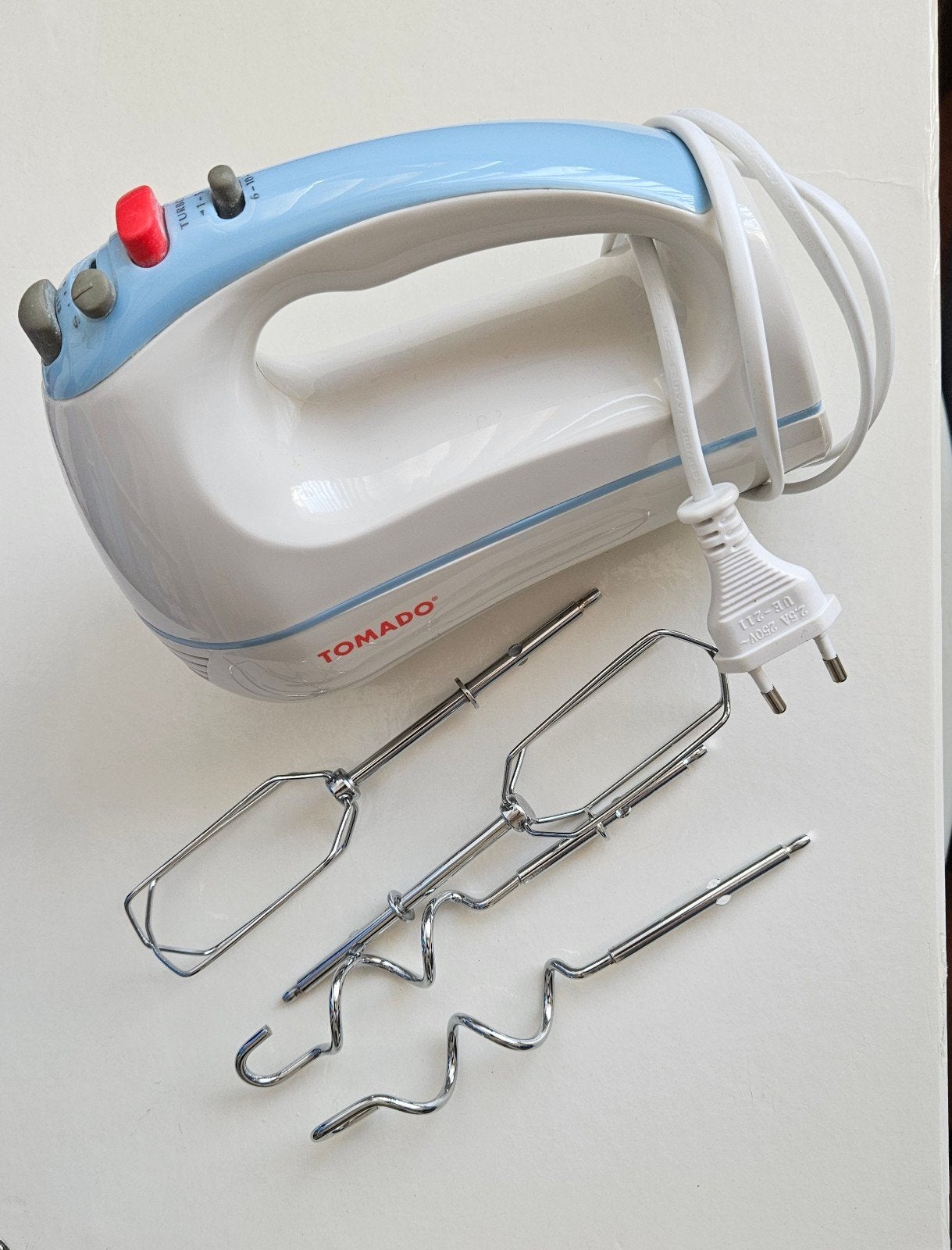 mixer an Tomado, Minder dan 1 liter, Ophalen, Zo goed als nieuw, 3 snelheden of meer