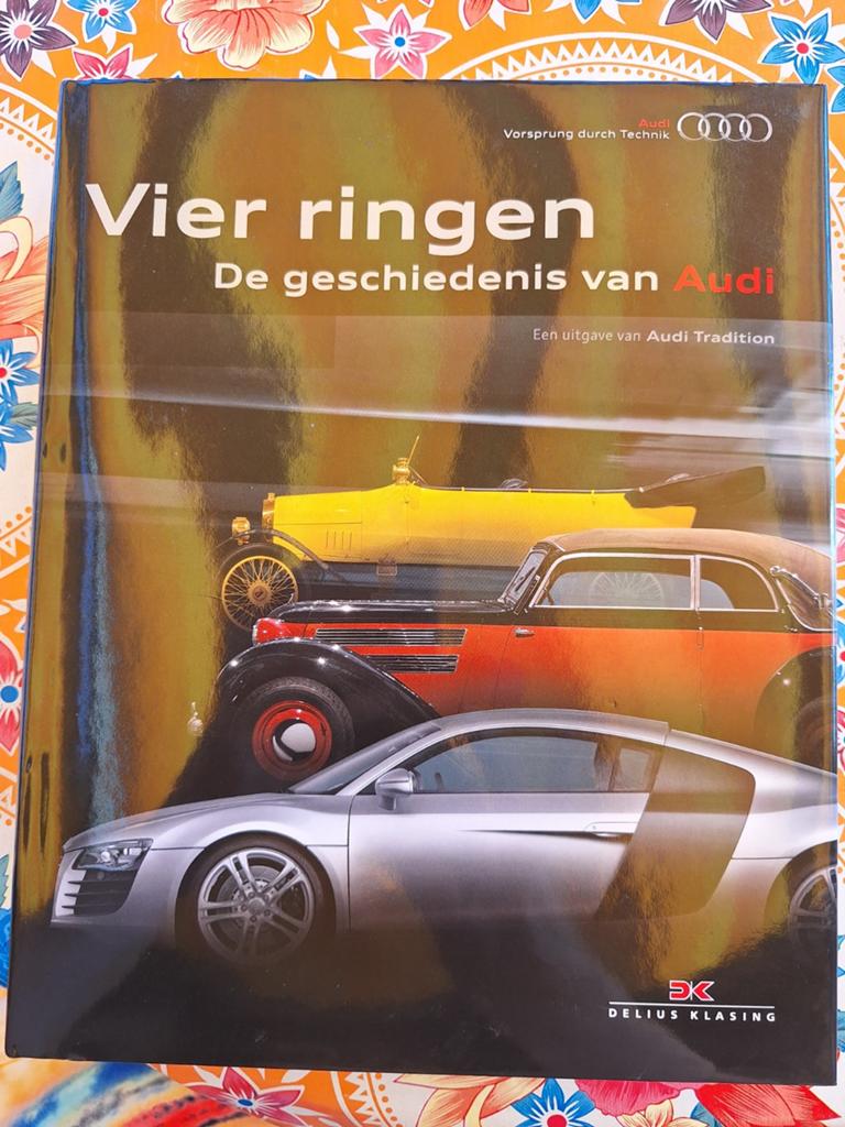 Audi boek. Vier ringen. DKW, Horch, Waqnderer., Ophalen of Verzenden, Zo goed als nieuw, Audi