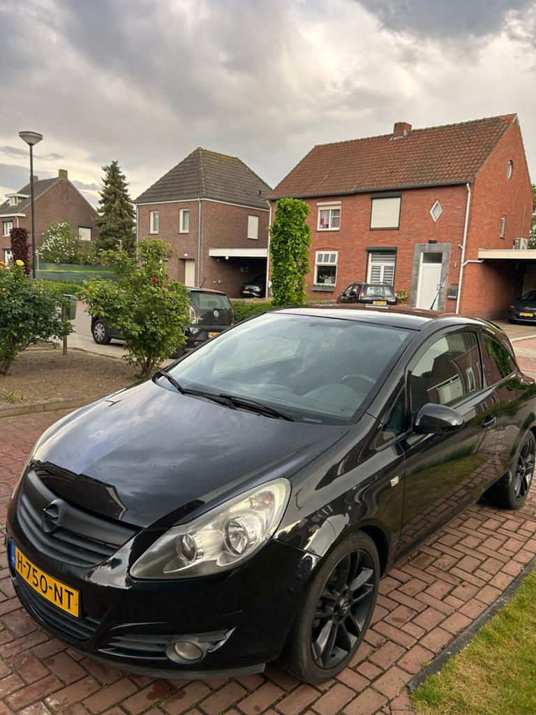 Opel Corsa 1.4 16V 3D 2010 Zwart, Auto's, Voorwielaandrijving, 101 pk, 40 €/maand, 4 cilinders