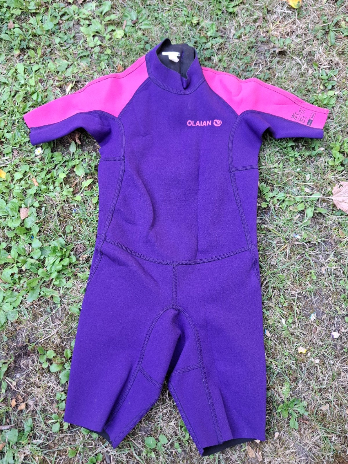 Olaian Kinder Wetsuit - Paars/Roze maat 116, Kind, Ophalen of Verzenden, Zo goed als nieuw, Wetsuit