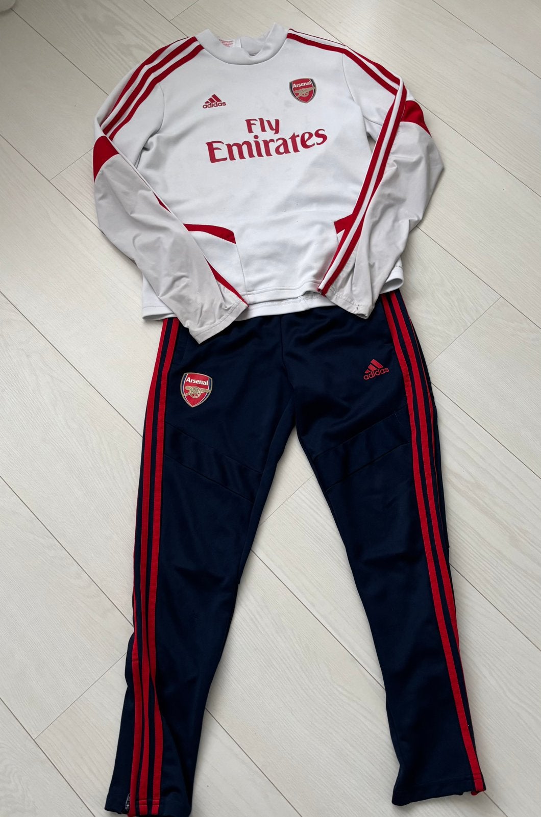 Arsenal trainingspak Maat 164-176, Maat XS of kleiner, Ophalen of Verzenden, Gebruikt, Trainingspak