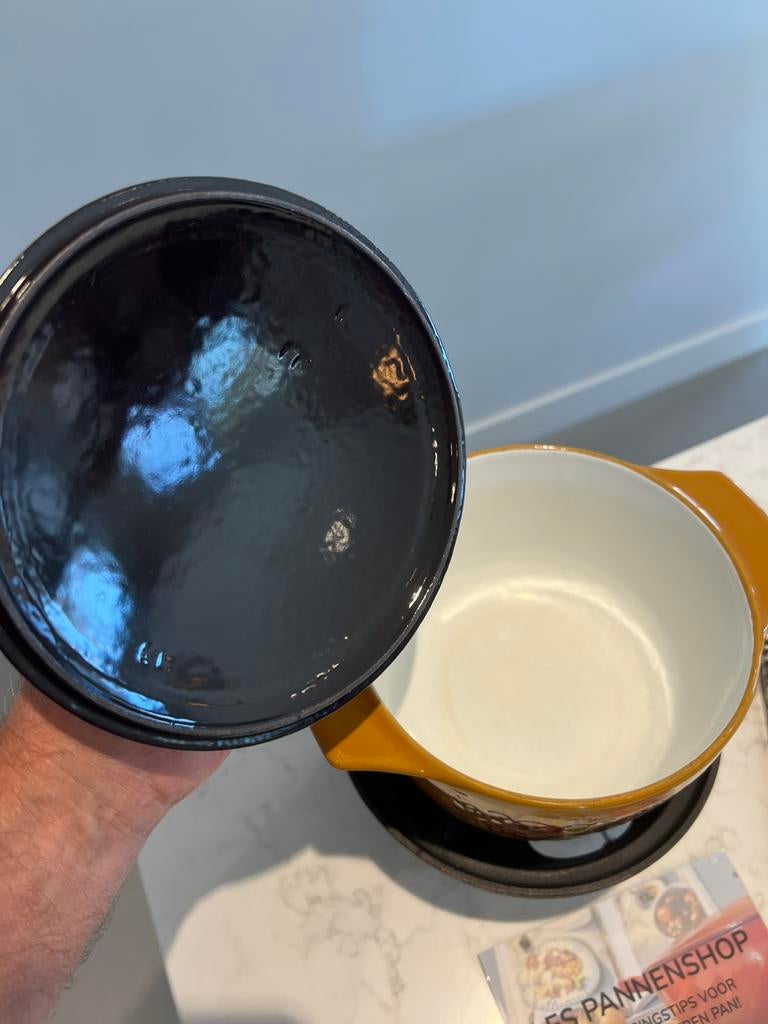 Nomar fonduepannetje met brander, Gebruikt, Gietijzer, Ophalen of Verzenden, Staub