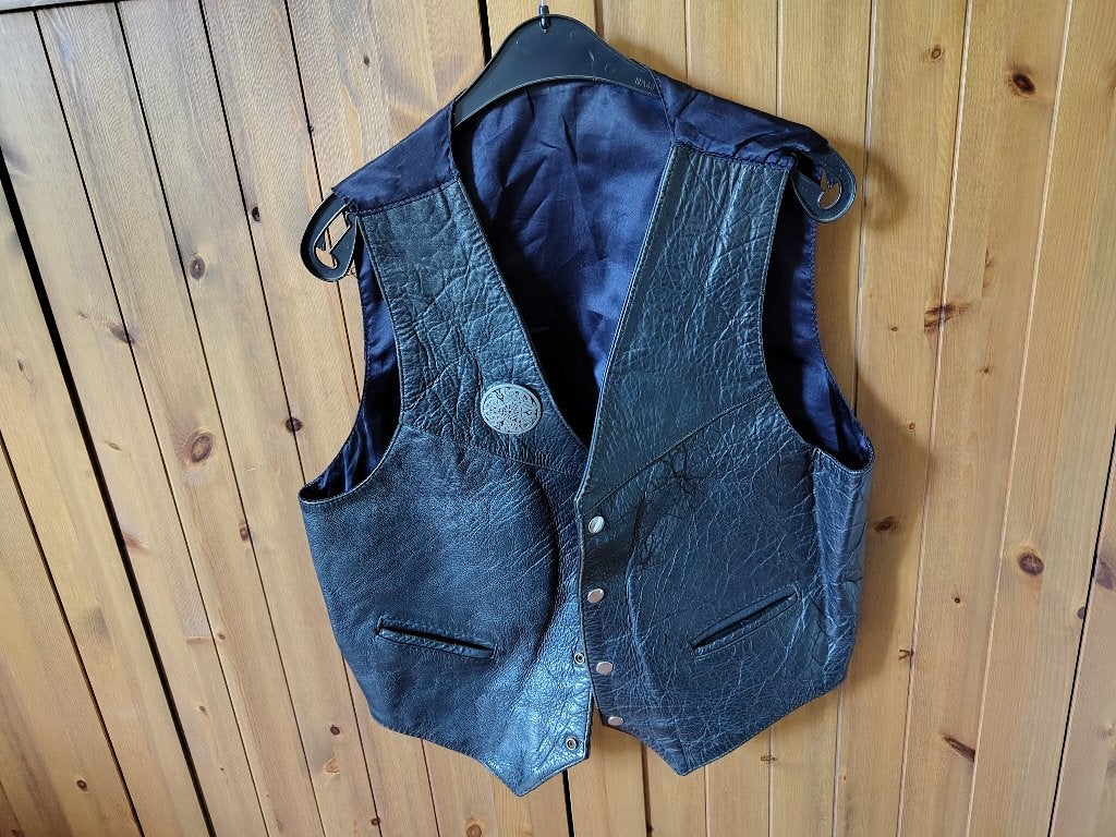 Leren hes / gilet van Master's Leather, maat XL, Ophalen of Verzenden, Gedragen, Maat 56/58 (XL), Zwart